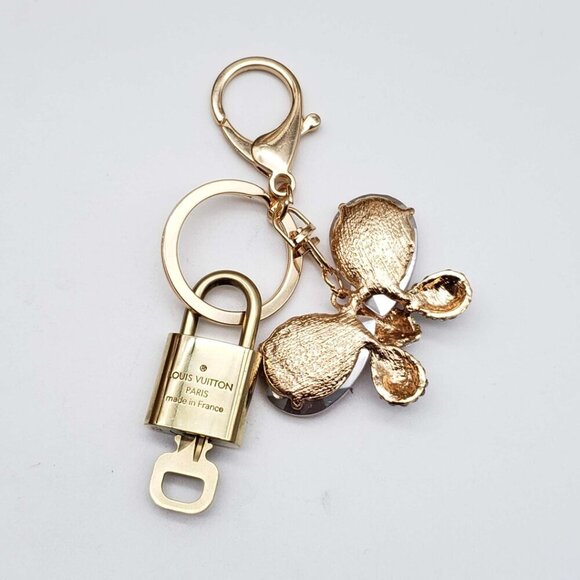 100% Auth Louis Vuitton Lock & Key with unbranded Bagcharm, Keycharm, Keychain - Picture 3 of 6